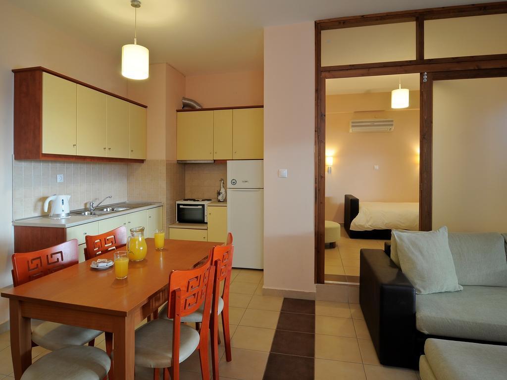 Karayiannis Villas Nafplio Bilik gambar